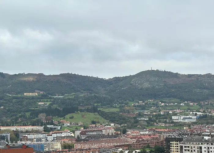 Vistas Monte Naranco Apartamento Con Parking 5Euros Al Dia